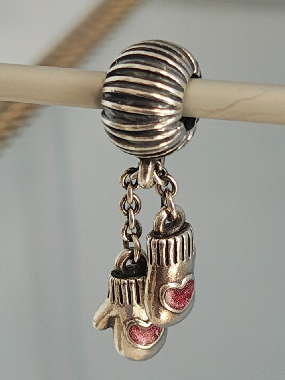 Authentic Pandora Retired Winter Mittens Dangle Charm – 791181EN46
